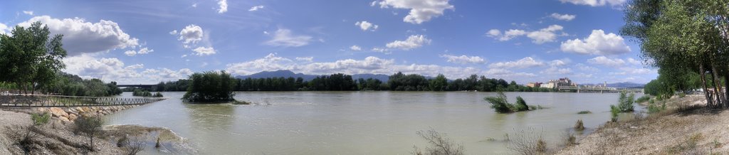 Riu Ebre desde el Passeig de Ribera