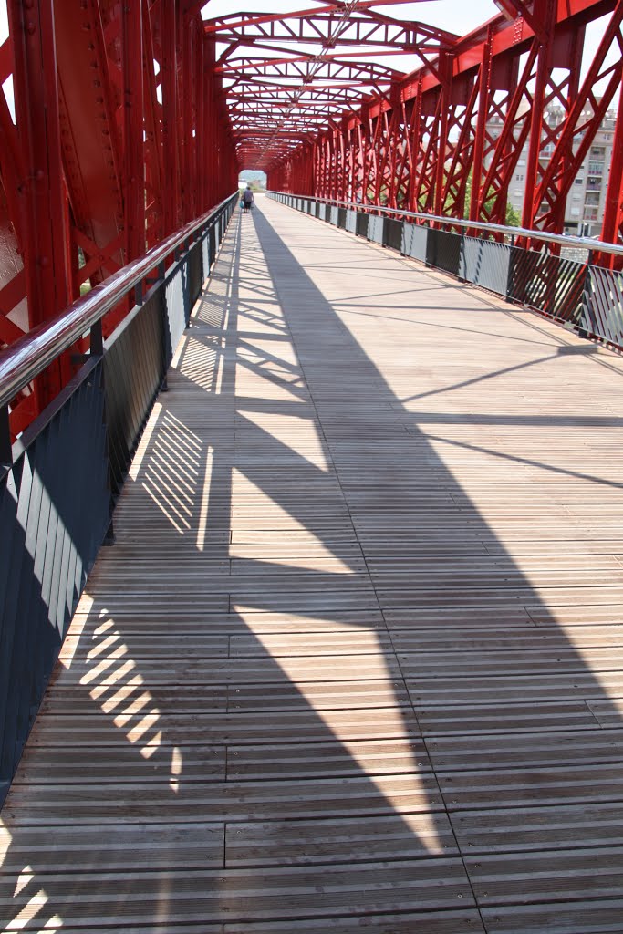 PUENTE