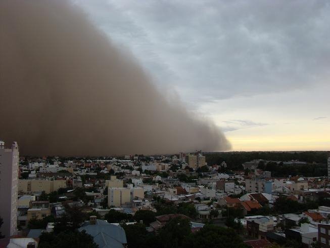 Tormenta de tierra