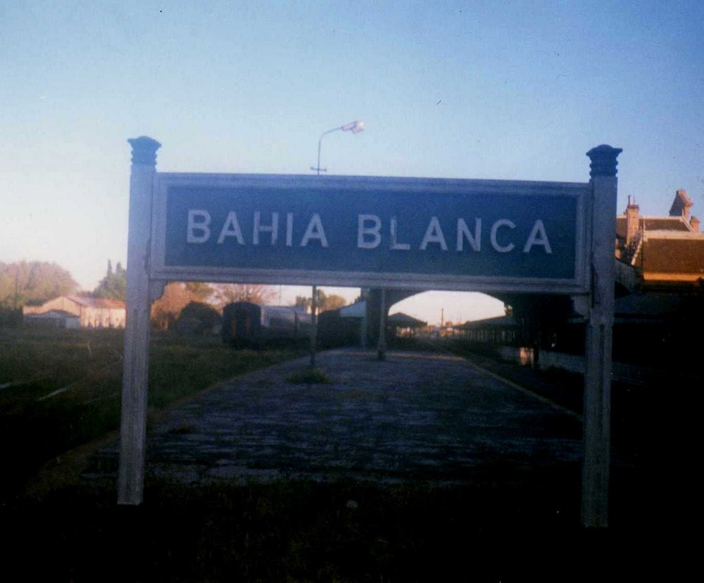 Cayendo la tarde. (Bahia Blanca, Buenos Aires)