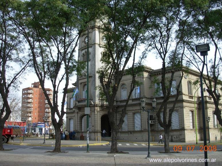 Campana - Municipalidad ( www.alepolvorines.com.ar )