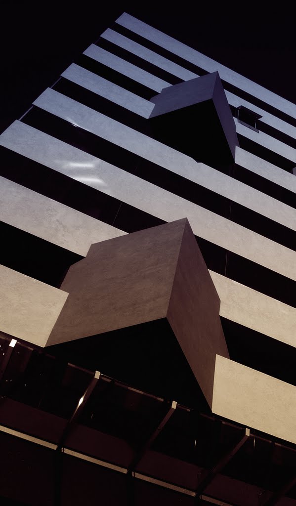 Geometrías II - Edificio en La Plata