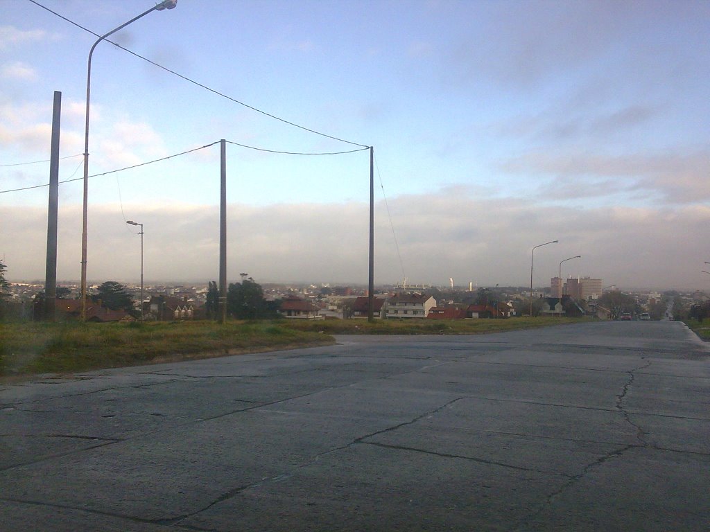 Vista de la ciudad desde la loma de Paso y Lamadrid 24-07-2009 9:23 (Hacia el oeste)