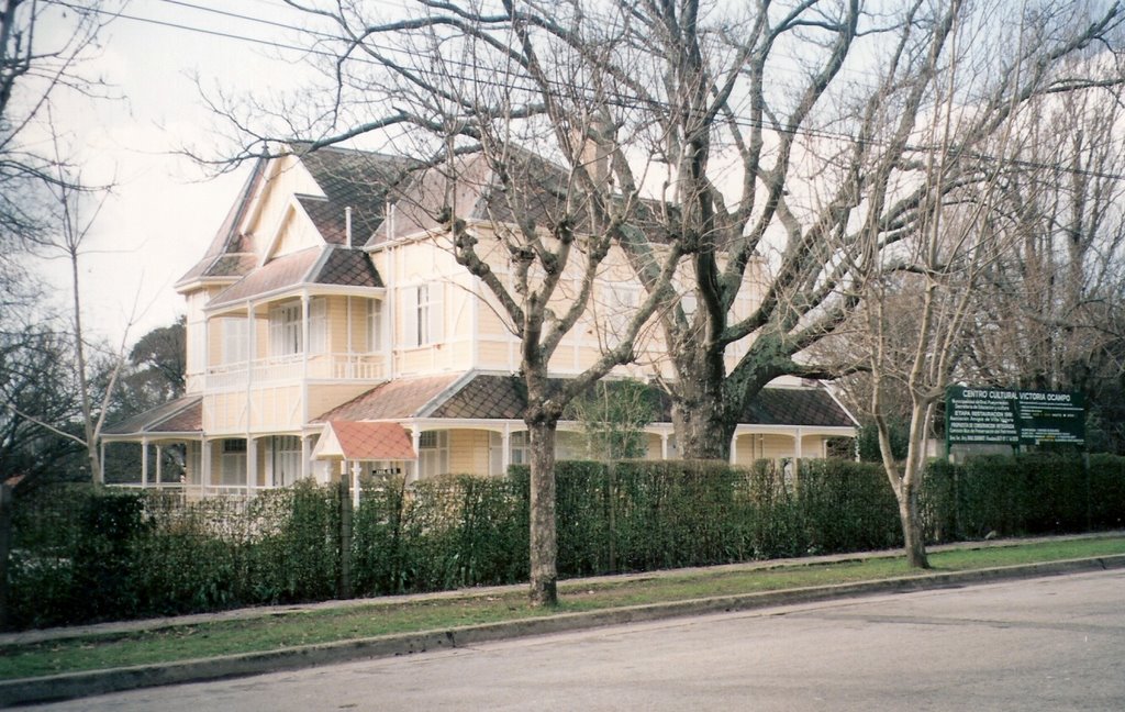 Centro Cultural Villa Victoria Ocampo. 1192.