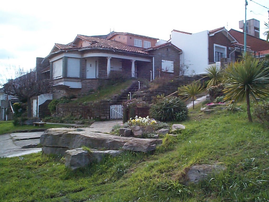 Casa en la Bajada de Castelli