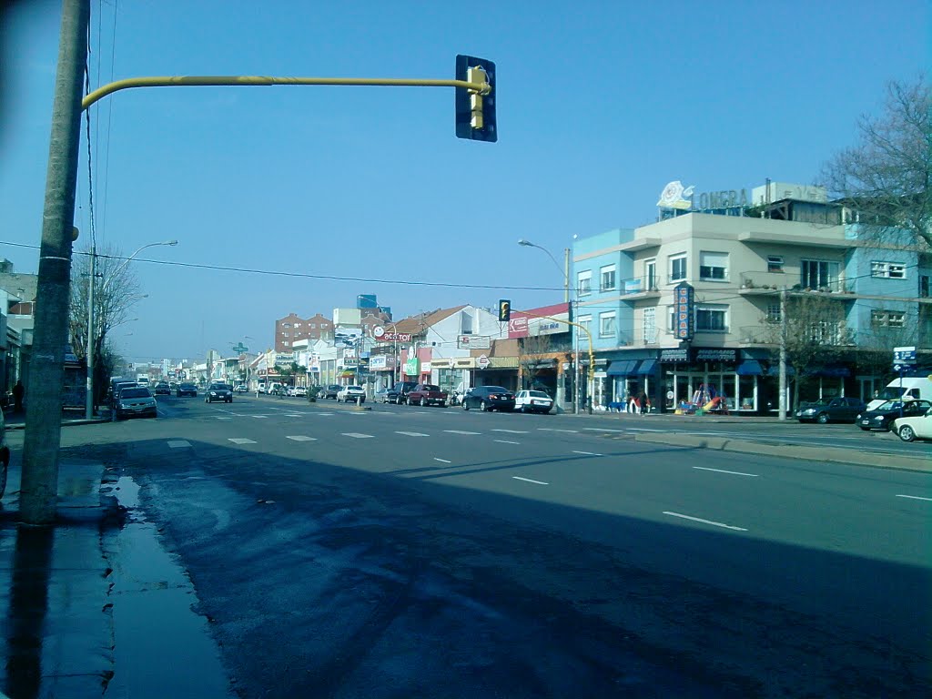 Av. Juan B. Justo casi Tucumán.