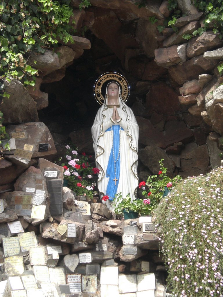 Gruta da Nossa Senhora de Lourdes - Mar del Plata - Argentina