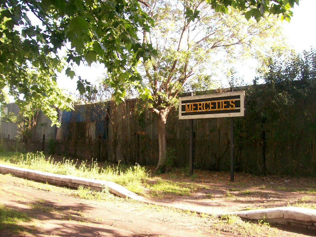 Letrero estación Mercedes - FCGMB