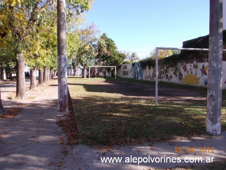 Mercedes - Plazoleta (www.alepolvorines.com.ar)