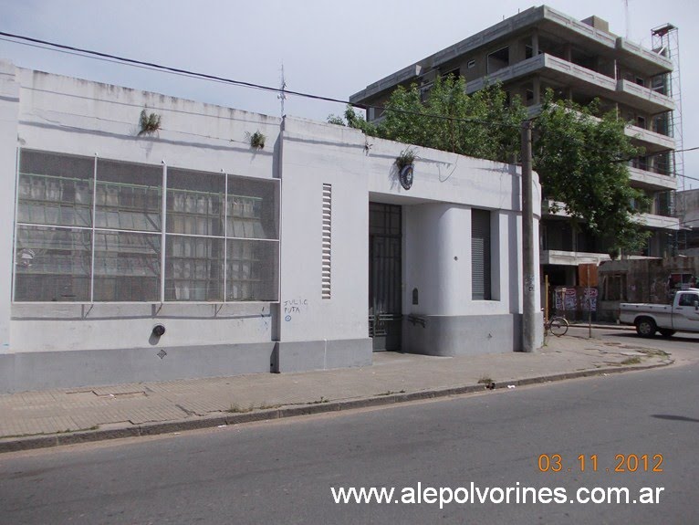Mercedes - Escuela (www.alepolvorines.com.ar)