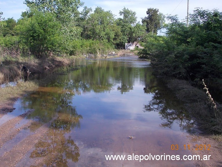 Mercedes - Crecida Rio Lujan (www.alepolvorines.com.ar)