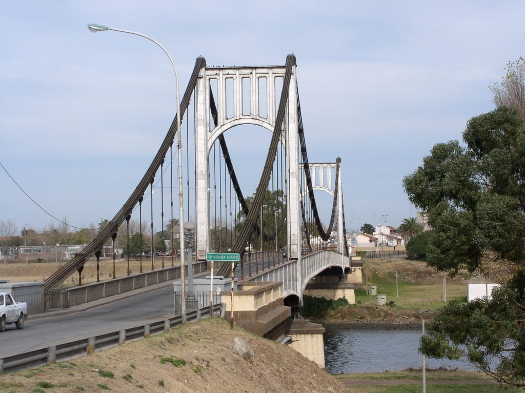 Puente Necochea