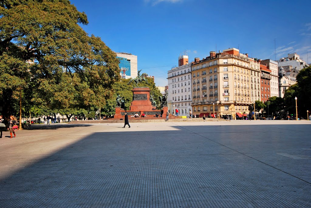 Buenos Aires -Plaza Gral.San Martin