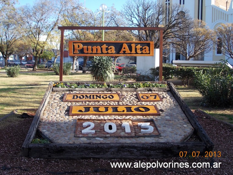 Punta Alta - Plaza Belgrano (www.alepolvorines.com.ar)