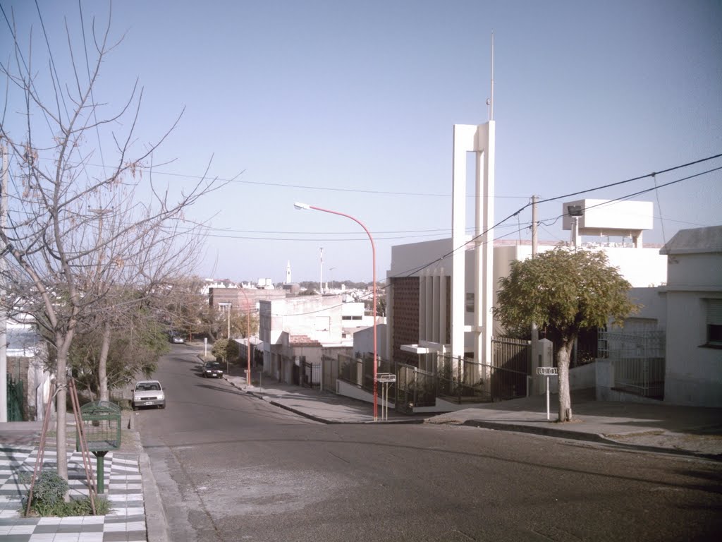 la "subida" de calle Espora