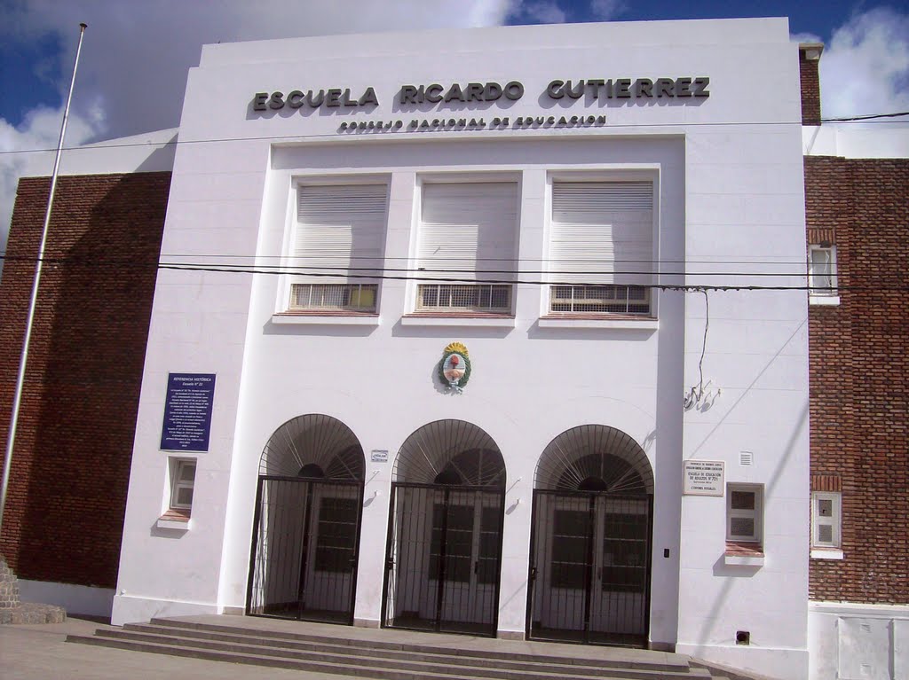 Nueva Escuela Ricardo Gutierrez