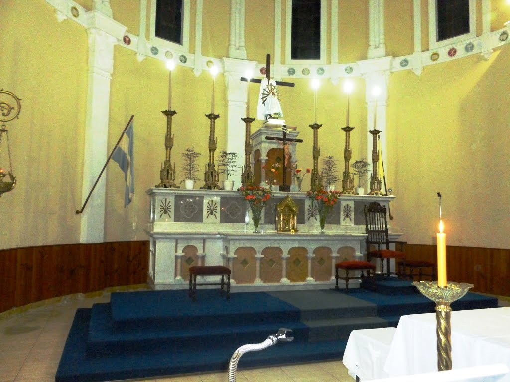 Altar Iglesia de Punta alta..