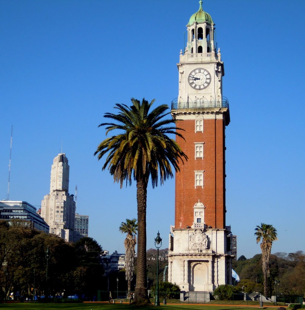 TORRE DE LOS INGLESES