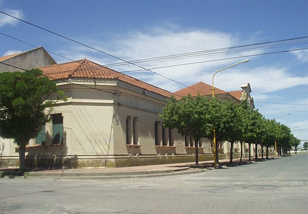 Escuela Nacional de Educación Técnica N° 1
