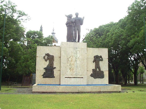 Monumento al Inmigrante