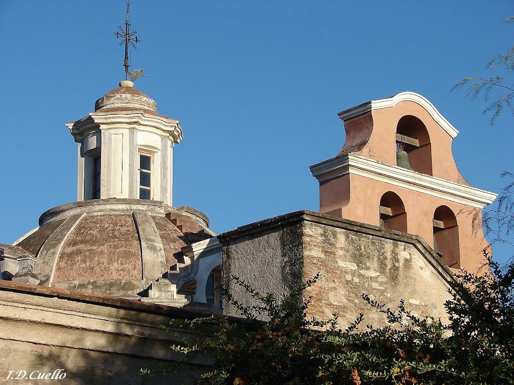 Cúpula y Campanario de Iglesia de la  Estancia Jesuítica de Alta Gracia – Córdoba