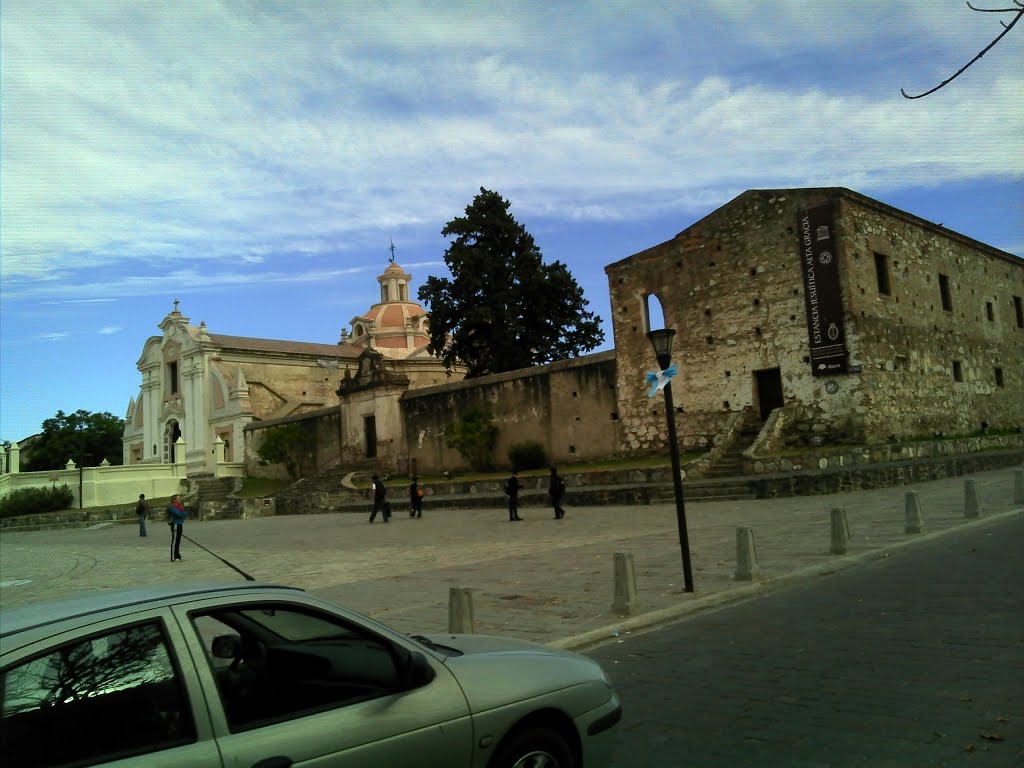 Estância Jesuítica vista da praça