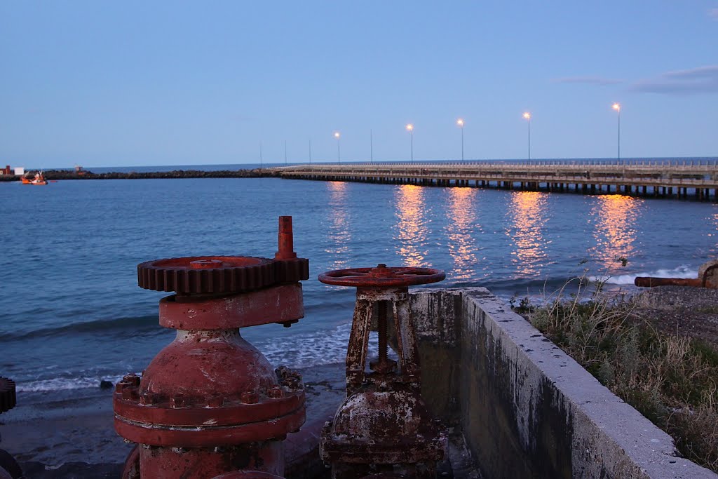 Caleta Córdova nocturna