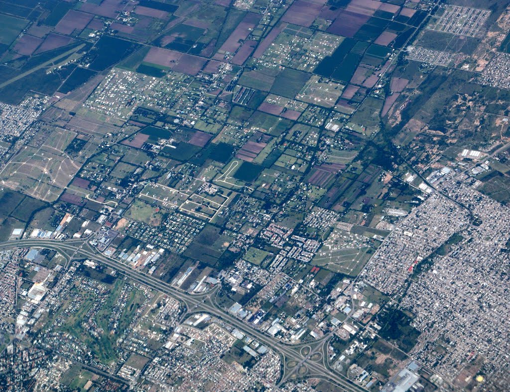 Av. Circunvalación y alrededores - Córdoba, Argentina.