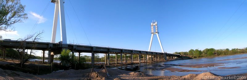Puente Colgante en Construcción