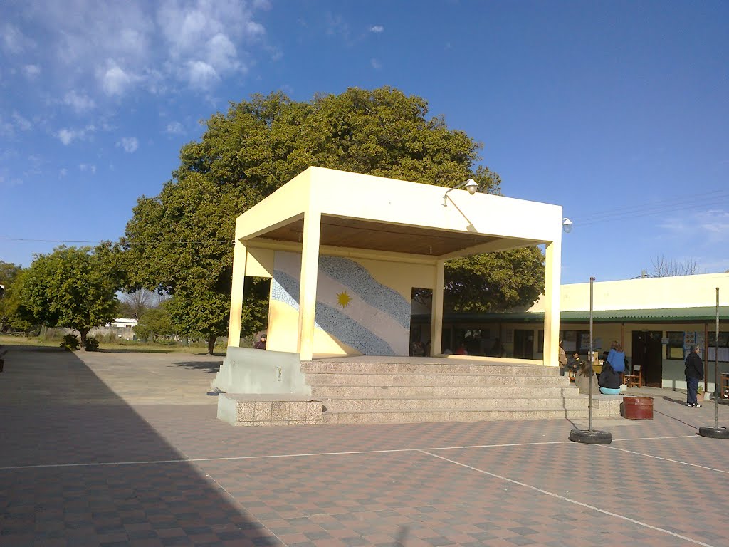 ESCENARIO ESC. PRIM. N°66 GRAL. JOSE DE SAN MARTIN - GOYA, CORRIENTES (ARGENTINA)