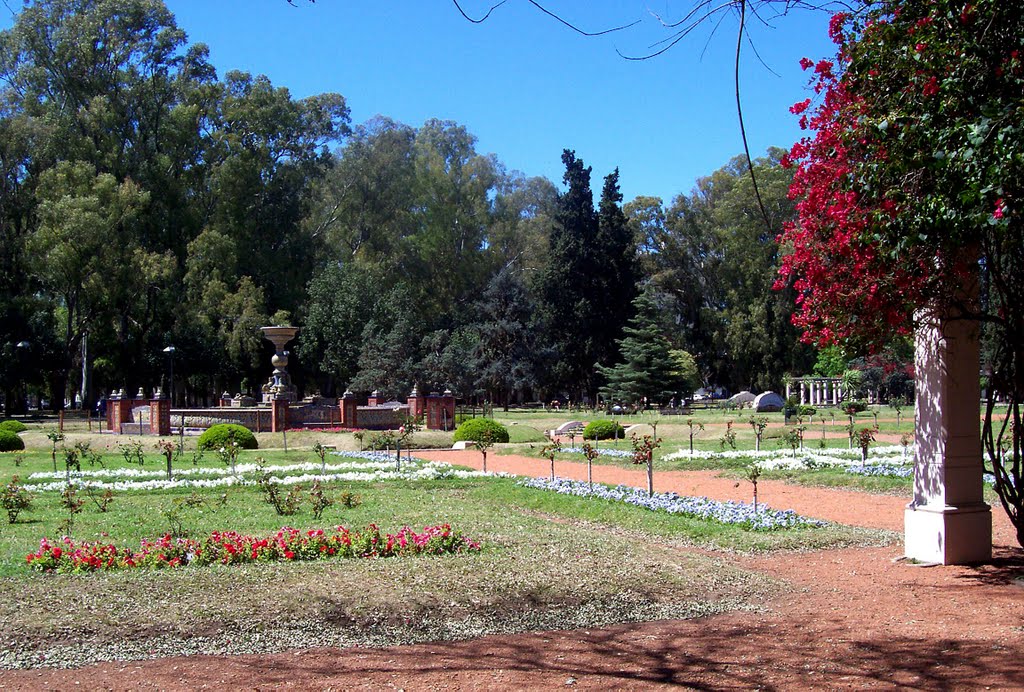 Rosedal (Rose Garden)