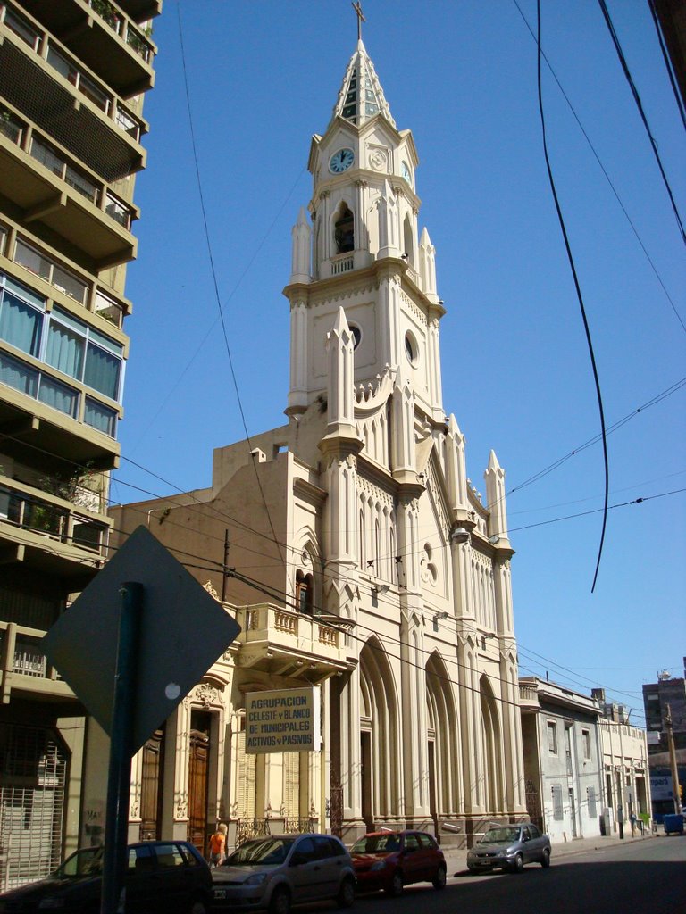 Iglesia de Santa Rosa (Mendoza entre Corrientes y Entre Rios) Rosario