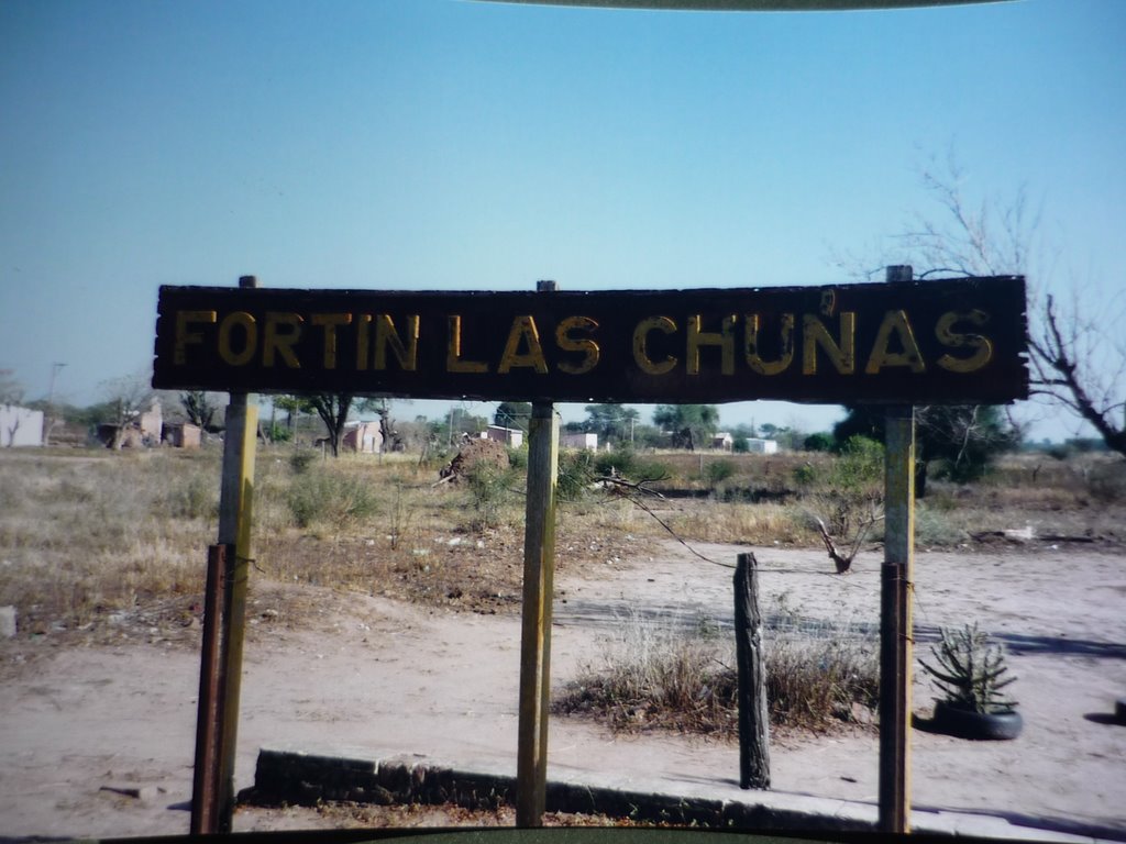 34 - Cartel de la estacion Fortin Las Chuñas
