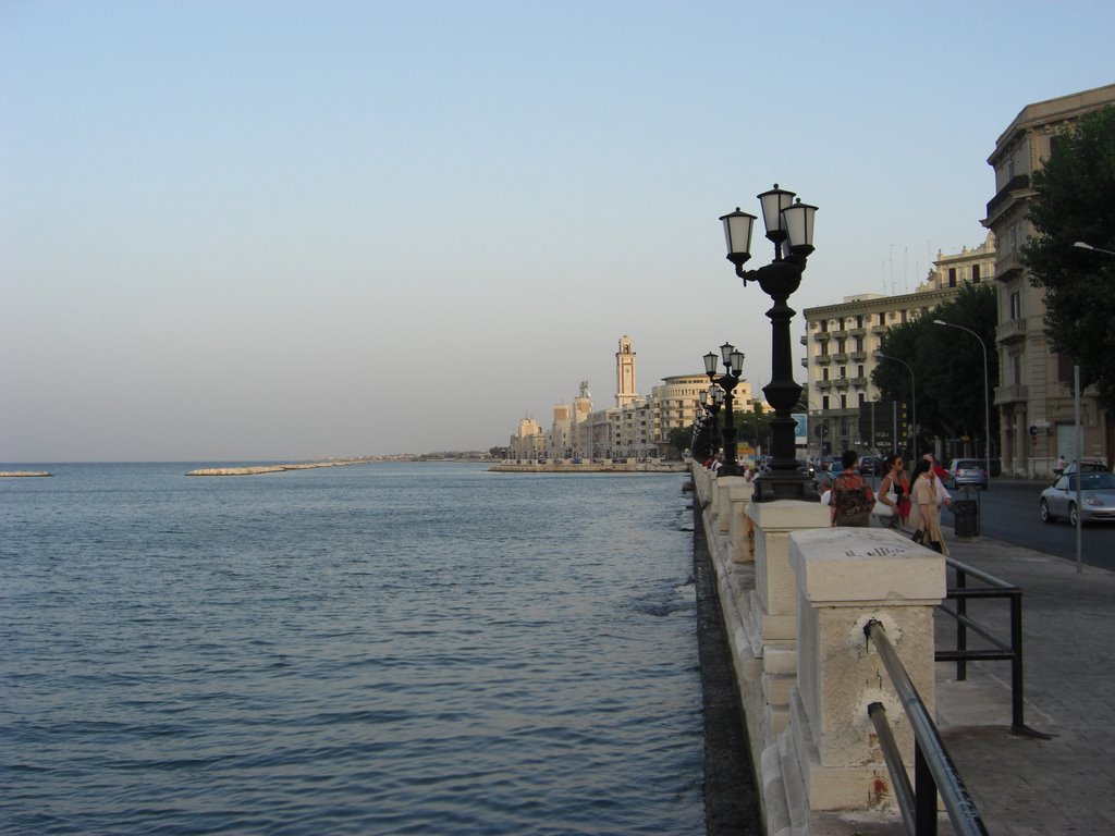 Bari - lungo mare