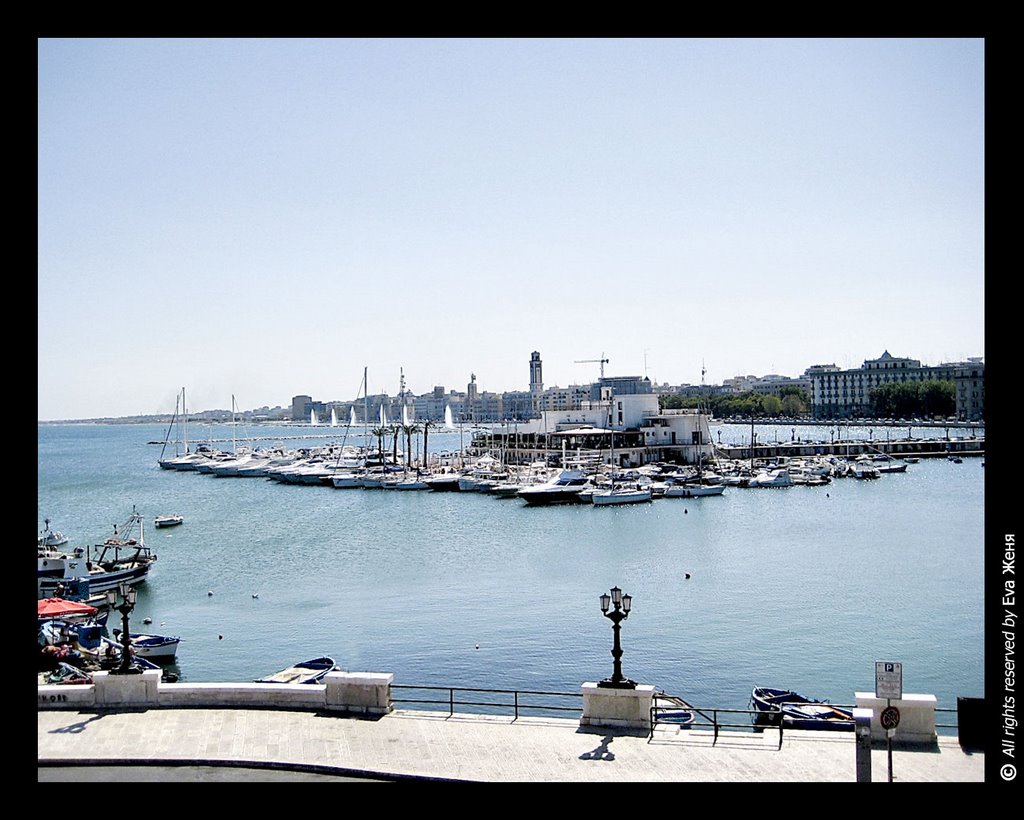 Bari. Il Lungomare dal Fortino di S. Antonio (XIV secolo)