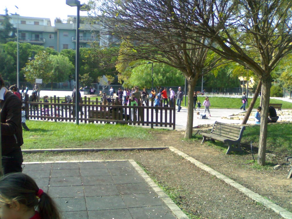 PARCO PER BAMBINI DEL RIONE BOZZANO