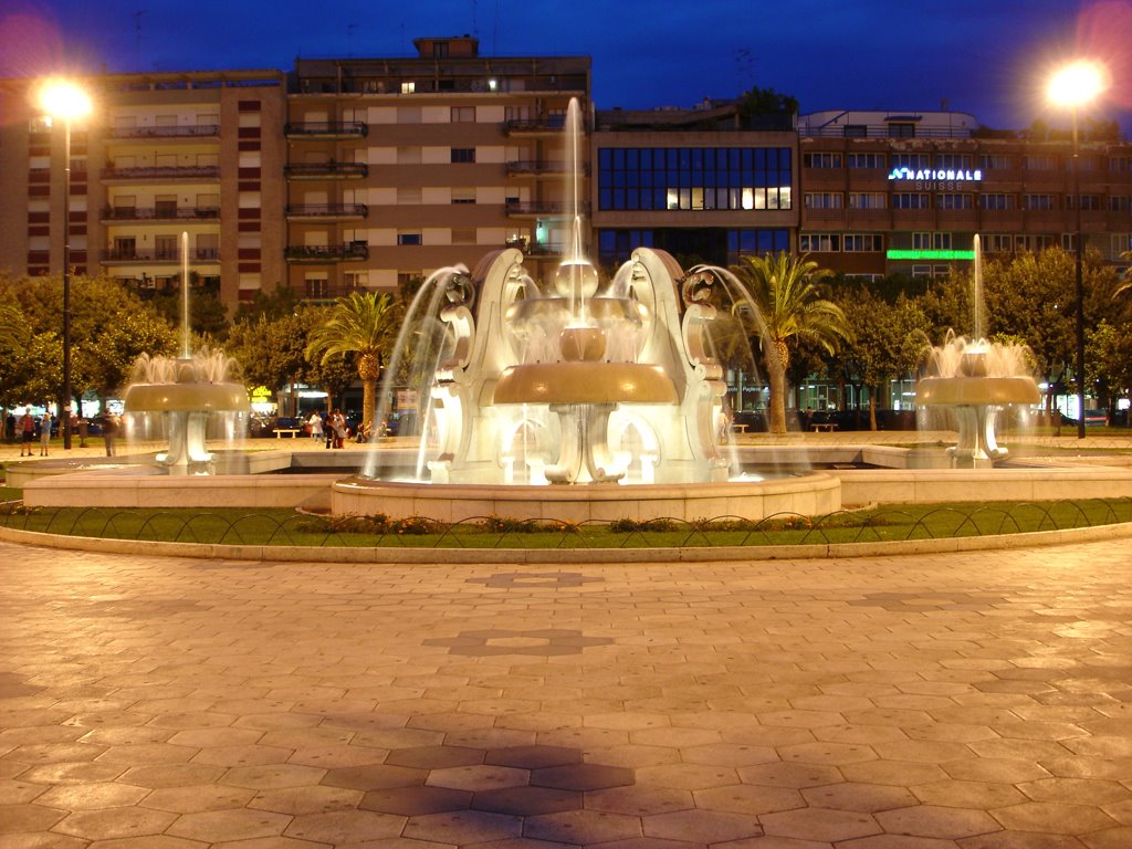 Lecce - Piazza Mazzini notturna