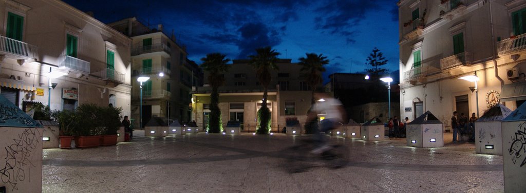 Molfetta, piazza Principe di Napoli