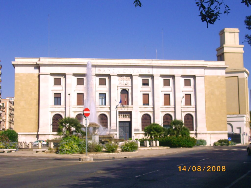Taranto - fontana "rosa dei venti"