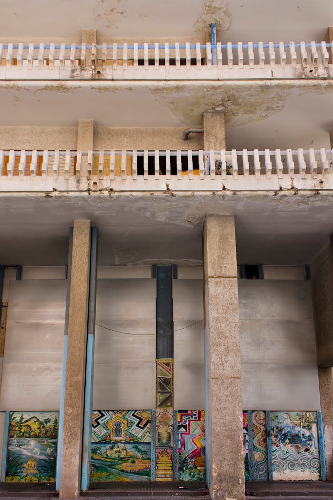 Taranto _ Sovrapposizioni stilistiche.