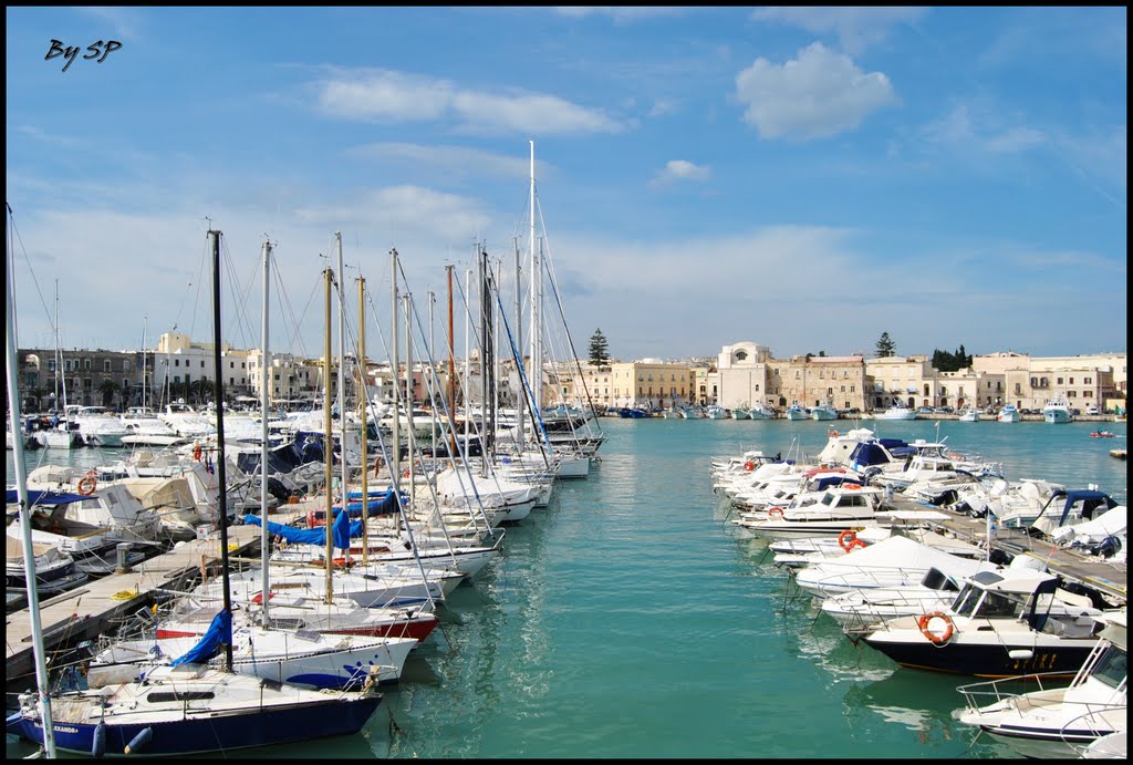 Il porto di Trani