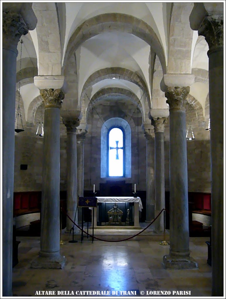 Altare della Cattedrale di Trani