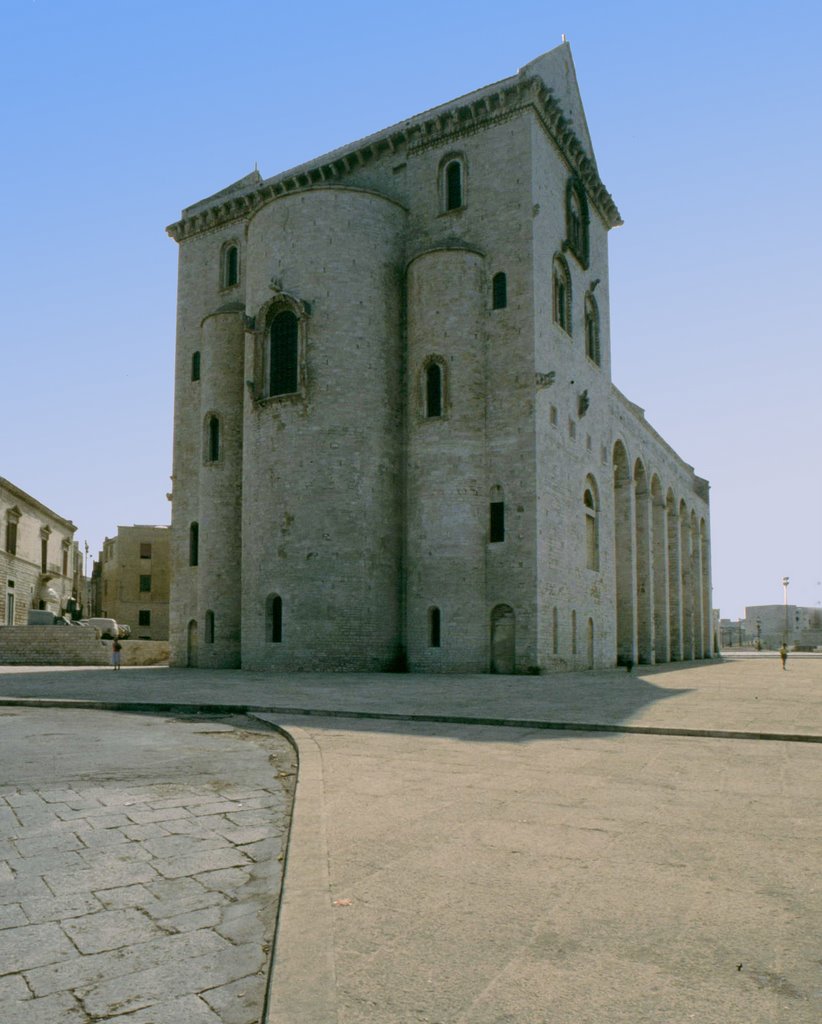 Duomo of Trani (1094-1180) - The apse ( Puglia - Italy )