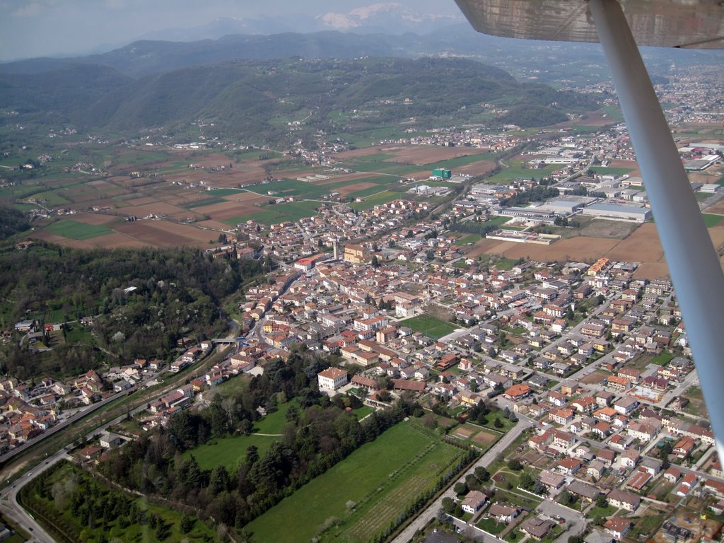 Foto aerea Isola Vicentina