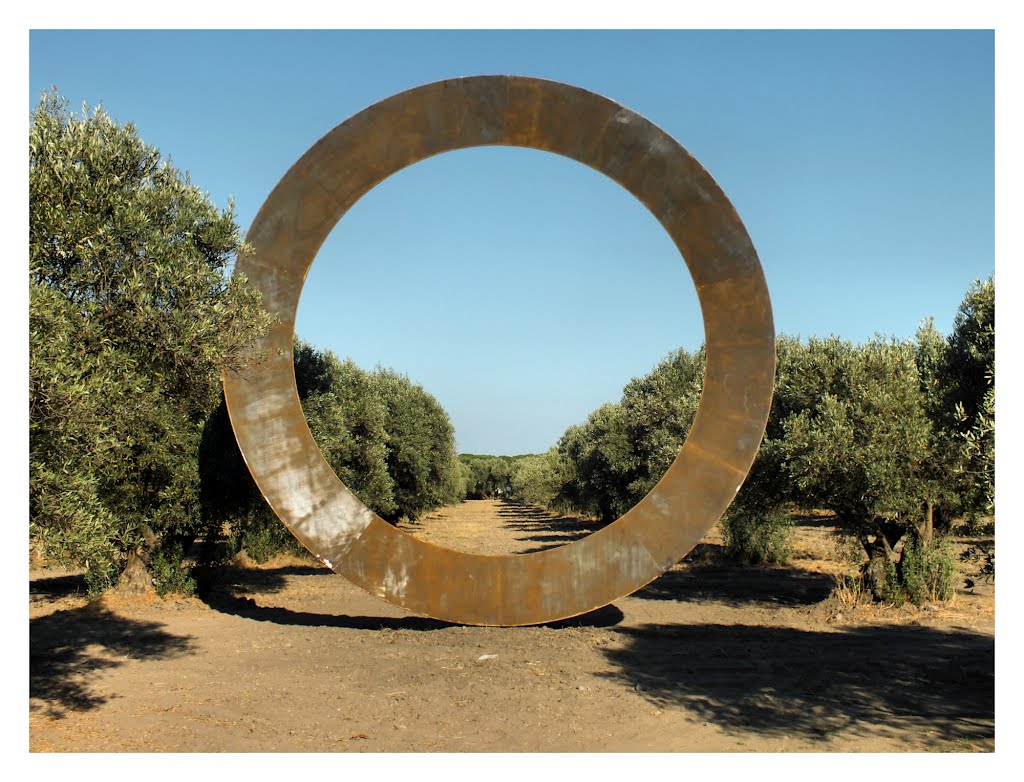 Parco archeologico Scolacium, installazione di Mauro Staccioli