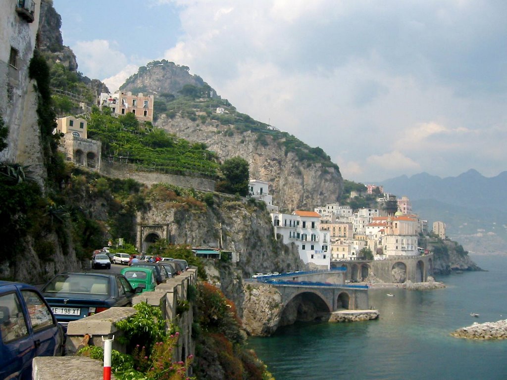 Langs de costiera Amalfi een van de vele pittoreske plaatsjes, Amalfi.