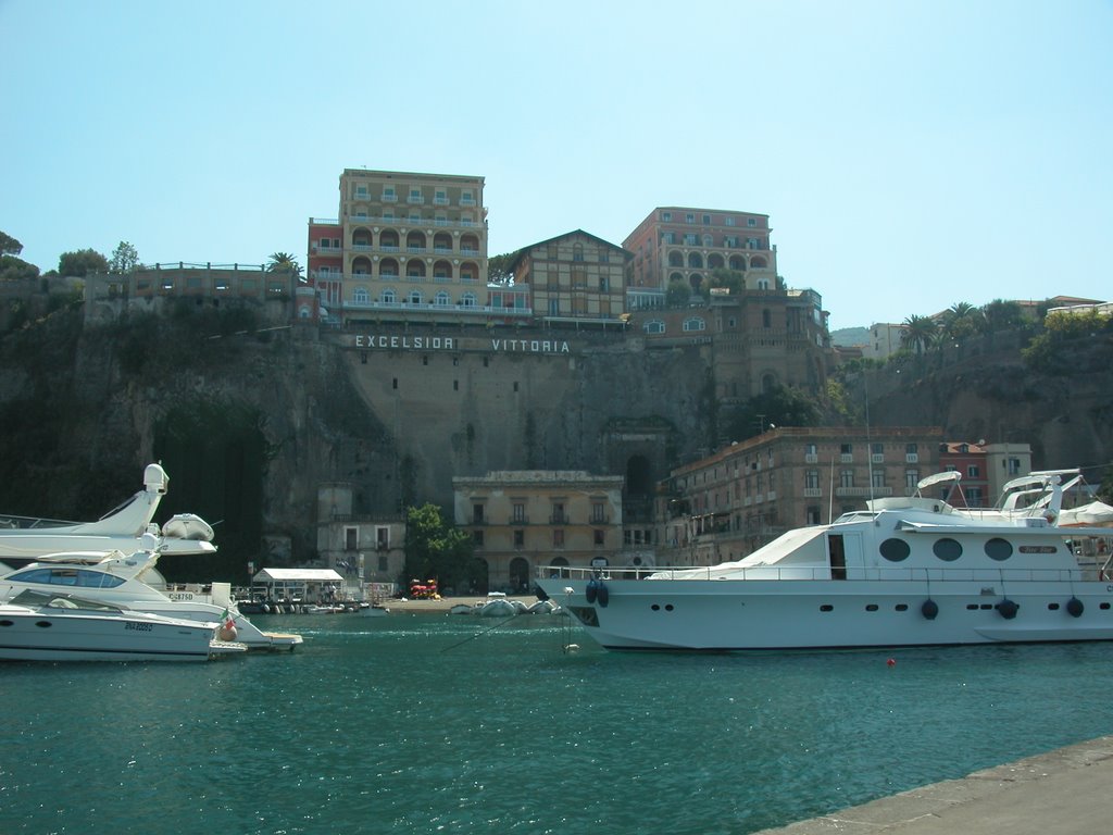 Sorrento - Port - by Robi