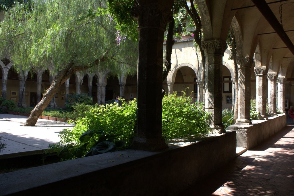 Chiostro di San Francesco, sec. XIII