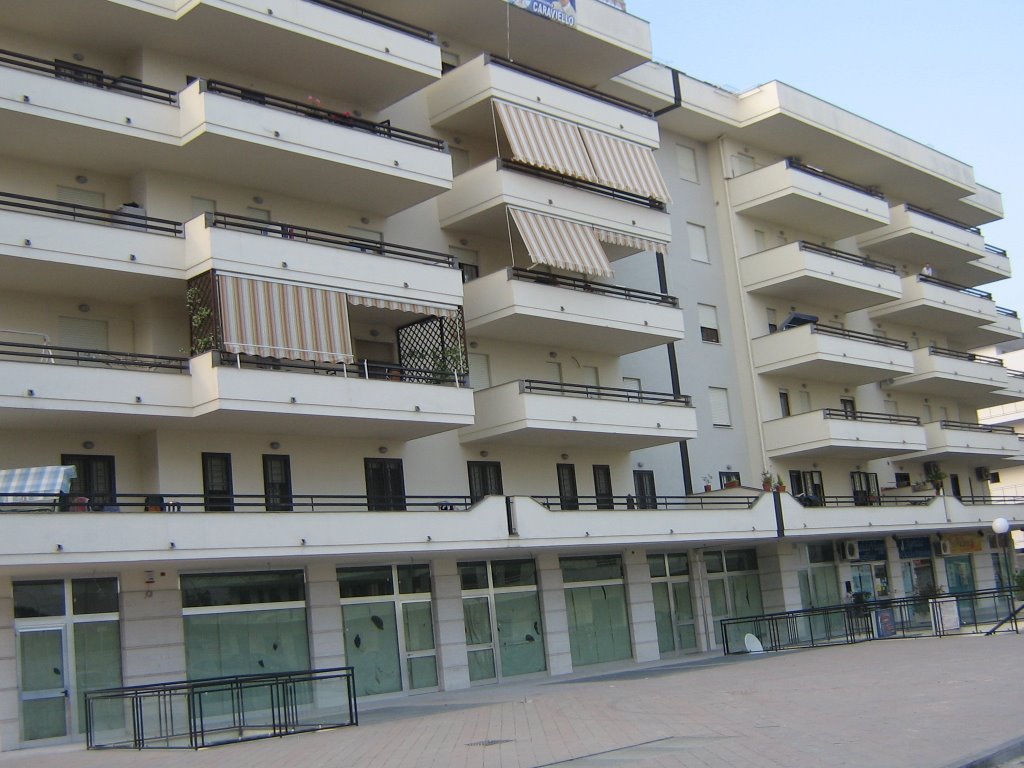 PALAZZO NUOVI ORIZZONTI