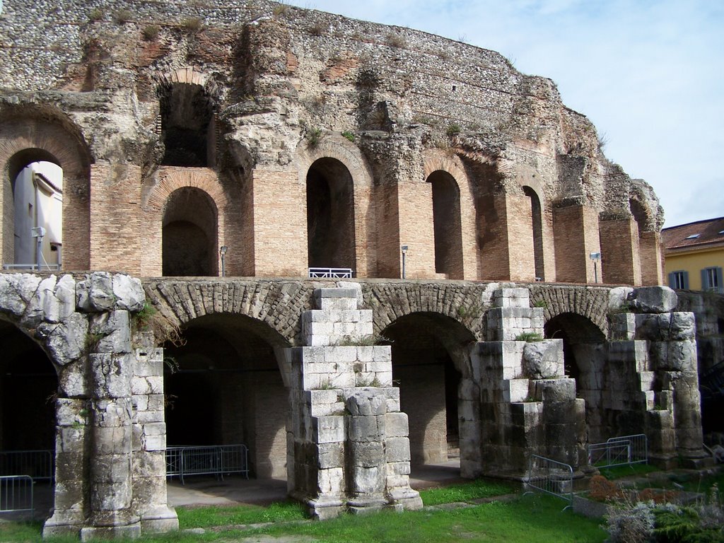 Benevento - Anfiteatro esterno